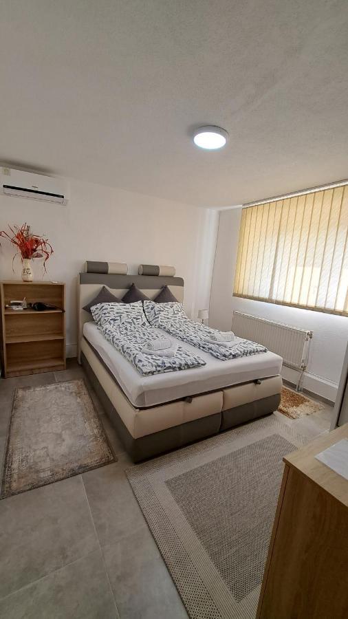 Elita Prenociste Apartman Bihać Kültér fotó